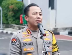 Polisi Menangkap Buronan Judi Online Komdigi dan Sita Uang Tunai Rp5 Miliar