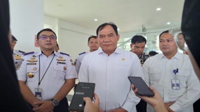 Anggota DPR Bambang Haryo Tinjau Kesiapan Pelabuhan Semayang Menyambut Libur Natal dan Tahun Baru