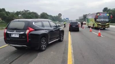 “Penyelenggaraan Contraflow Hari Ini di Tol Jakarta-Cikampek di KM 55-65”