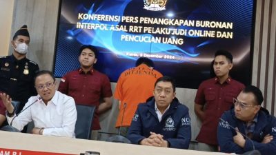 “Buronan Interpol Asal China Ditangkap Saat Berlibur di Batam”