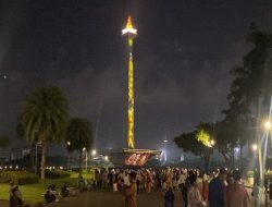 Meriahnya Pesta Natal di Monas: Video Mapping dan Air Mancur Menari Dijadikan Hiburan Utama