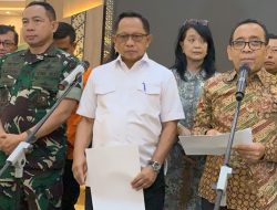 Mendagri Tito Karnavian Mempertanyakan Kewenangan Polri di Bawah Kemendagri