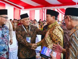 Persaudaraan Dekat: Momen Prabowo dan Din di Sidang Tanwir Muhammadiyah