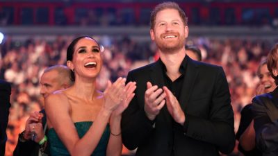 Pangeran Harry dan Meghan Markle Dilaporkan Menukar Gelar Kerajaan demi Uang