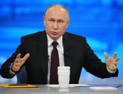 Putin Melancarkan Langkah Perkuat Ekonomi dengan Suntikan Anggaran Besar Rp2.100 Triliun