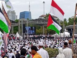 Ribuan Jemaah Reuni 212 Memadati Kawasan Monas, Lalu Lintas Lancar