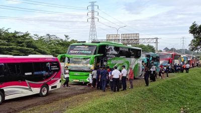 Lima Bus Dilarang Masuk ke Puncak Bogor karena Tidak Memenuhi Standar Keselamatan Jalan