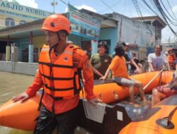 Banjir Rob Menggenangi 5 RT di Jakut dan Jalan Depan JIS