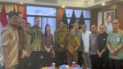 Angela Tanoesoedibjo dan Pemimpin Redaksi iNews Media Group Bertemu dengan Menteri Hukum dalam Audiensi