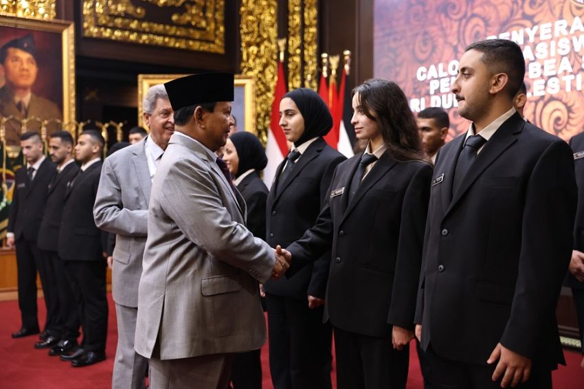 Mahasiswa Palestina Bersyukur atas Beasiswa Kedokteran di Unhan yang Diterima dari Prabowo