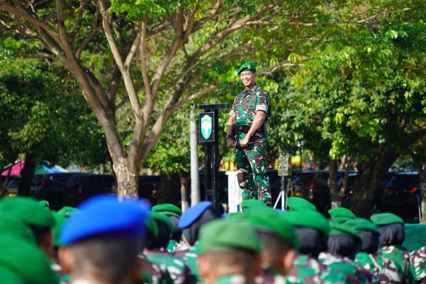 Kumpulan Prestasi Brevet dari Mayjen TNI Novi Helmy Prasetya