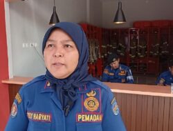 “DPKP Depok Kesulitan Mendatangkan Juru Padam, Sandi Butar Butar Absen 2 Kali”