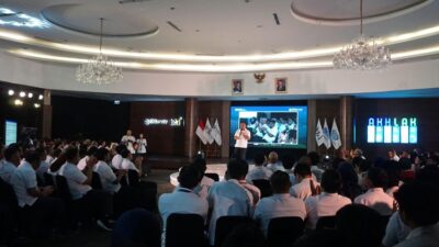 Gelar Town Hall IDSurvey: Bersatu untuk Mengejar Posisi Teratas di 20 Perusahaan TIC Global