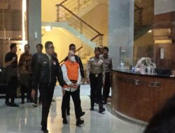 KPK Menahan Mantan Dirut PT Taspen Antonius Kosasih Terkait Investasi Palsu