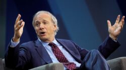 Rahasia China dalam Perang AI Melawan AS: Kisah dari Miliarder Ray Dalio