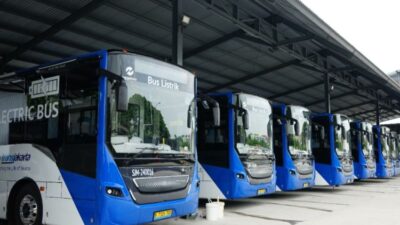 Transjakarta Mulai Mengoperasikan 20 Unit Bus Listrik CKD Pertama dari VTKR