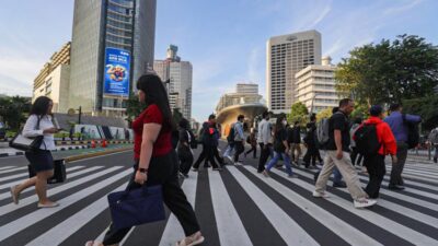 Dampak Ekonomi Terhadap Karir Generasi Muda: Mengapa Mereka Terjebak dalam Stagnasi?