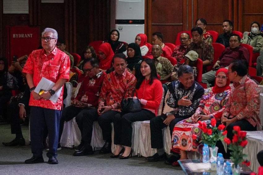 Penampilan Memukau Angela Tanoesoedibjo dalam Perayaan Imlek 2025 oleh Formas