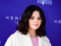 Kritik Terhadap Kebijakan Imigran Donald Trump di Gedung Putih Membuat Selena Gomez Bersuara